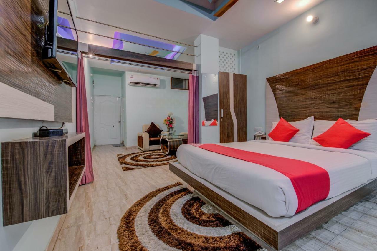Oyo 18873 Hotel Comfort Deoghar Bagian luar foto